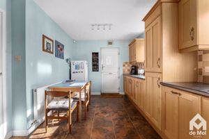 Photo 19- click for photo gallery